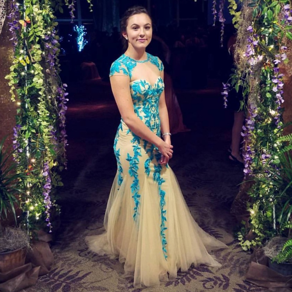 Prom dress